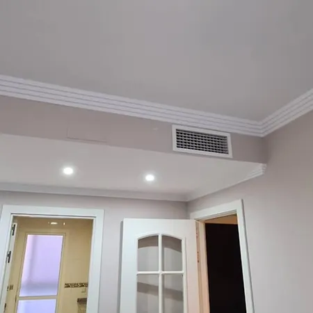 Lejlighed Luxury Penthouse With Ocean Views &private Jacuzzi Estepona