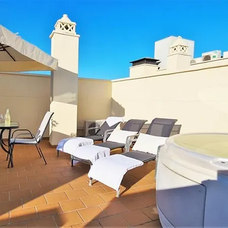 Luxury Penthouse With Ocean Views &private Jacuzzi Appartement Estepona