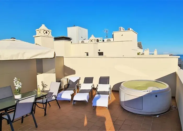 Appartement Luxury Penthouse With Ocean Views &private Jacuzzi Estepona
